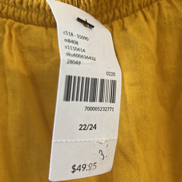 NWT plus size flowy off the shoulder yellow crop/top 22/24 lane Bryant - Picture 5 of 5